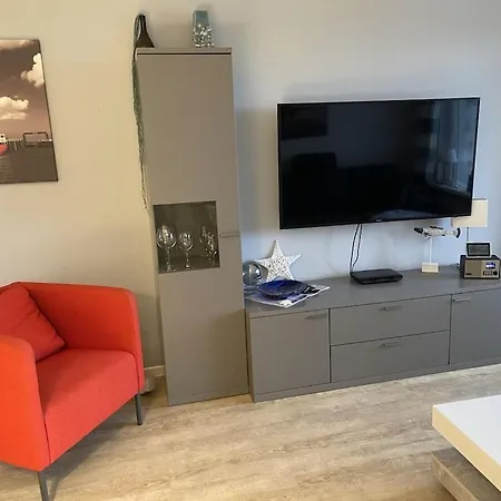 Dike Crown In Haus Grimmershoern *