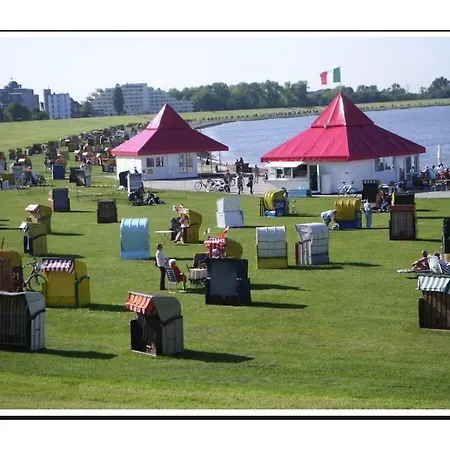 Dike Crown In Haus Grimmershoern *